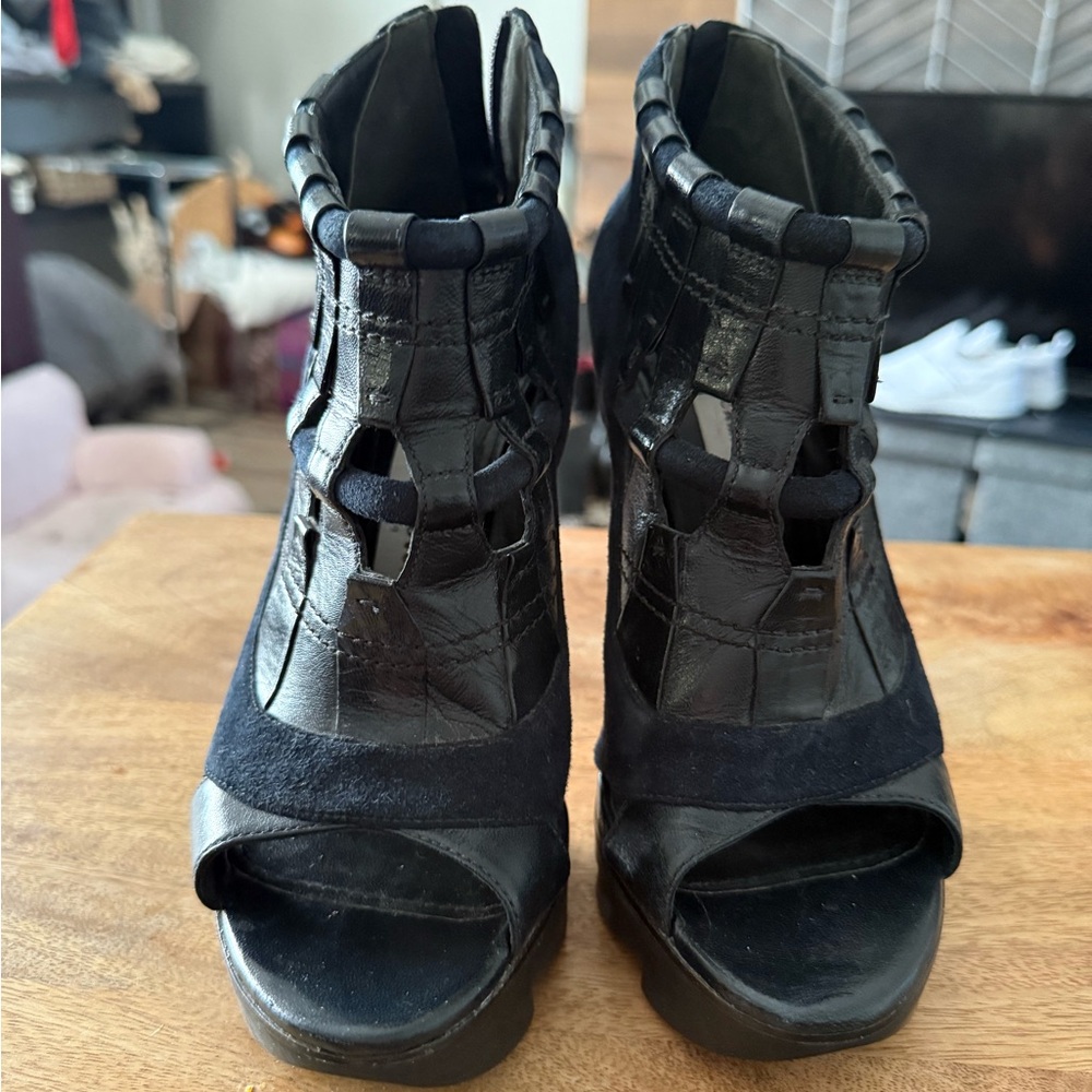 Camilla Skovgaard black leather platform stiletto booties Sexy! Sz 38.5/8.5 - Picture 4 of 6
